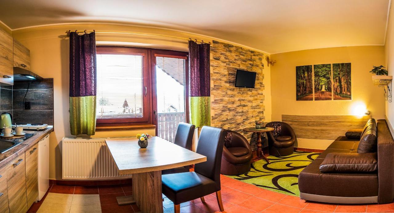 Apartmany Veverica Liptovský Mikuláš Exteriör bild