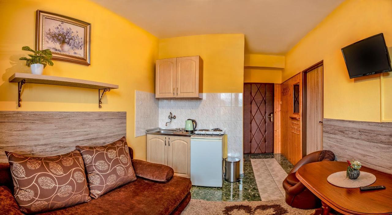 Apartmany Veverica Liptovský Mikuláš Exteriör bild